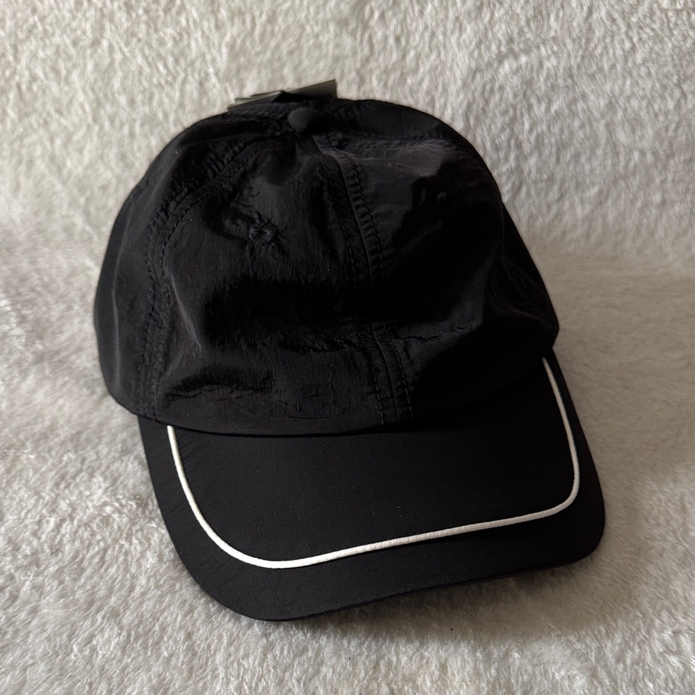 H&M divided baseball cap (NWT)